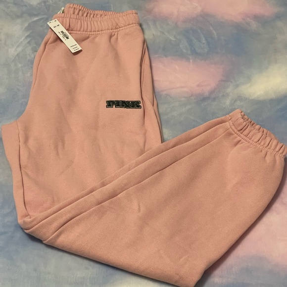 PINK Limited-Edition Chalk Rose FLEECE CAMPUS SWEATPANTS - Picture 3 of 7